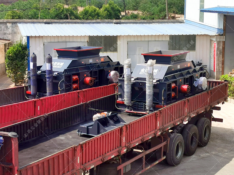 液壓對(duì)輥式破碎機(jī)制砂效果怎么樣？