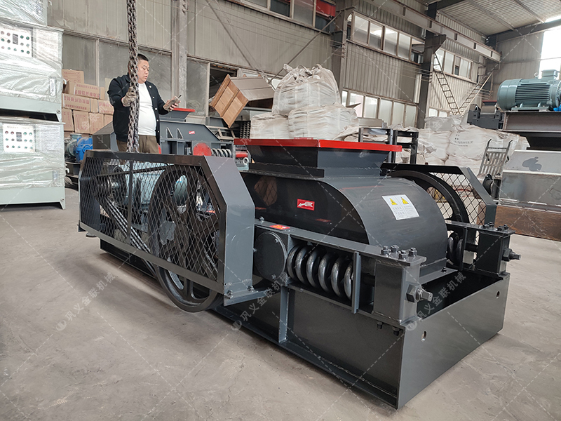 狼牙破碎機(jī)是什么設(shè)備？在哪些行業(yè)中有廣泛應(yīng)用？