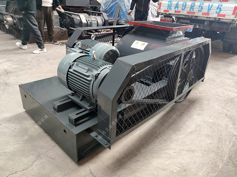 雙齒輥破碎機，如何解決大塊物料破碎的困擾？
