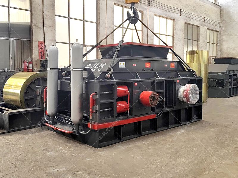 礦用液壓對輥制砂機(jī)如何實現(xiàn)砂石細(xì)碎與高產(chǎn)雙提升？