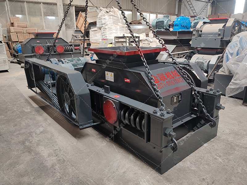 為何越來越多的礦山選擇雙齒輥而非顎式破碎機？這3點很關鍵！