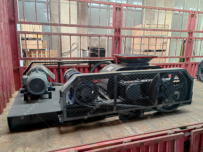 為何越來越多的礦山選擇雙齒輥而非顎式破碎機？這3點很關鍵！