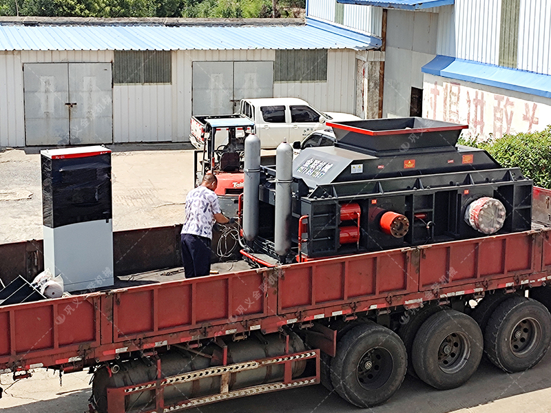 2025 年制砂設備新趨勢：全自動液壓對輥制砂機為何成行業(yè)優(yōu)選？